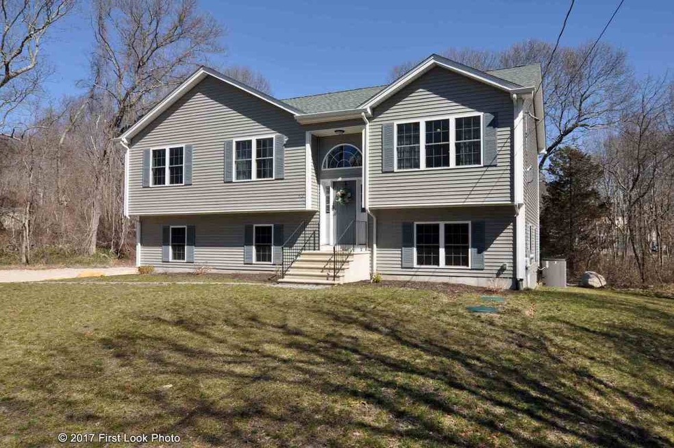 513 Stony Fort Rd, Saunderstown, RI 02874 - photo 1