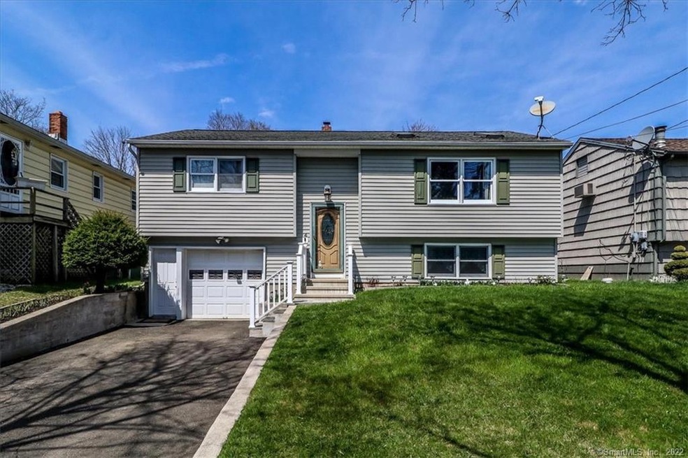 4 Thomas St, Danbury, CT 06810 - photo 1