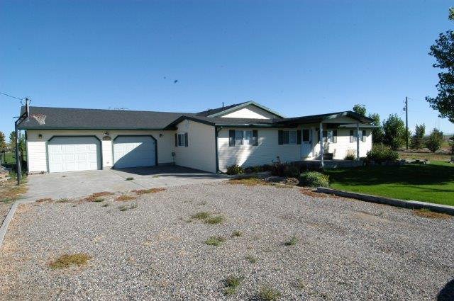 1042 W 500 N, Blackfoot, ID 83221 - photo 1