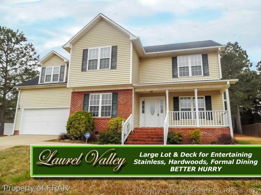 LARGE LOT on Cul De Sac street