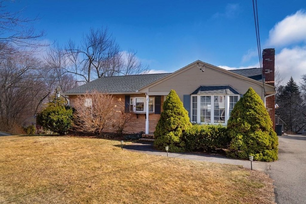 27 Cavour Cir, West Boylston, MA 01583 - photo 1