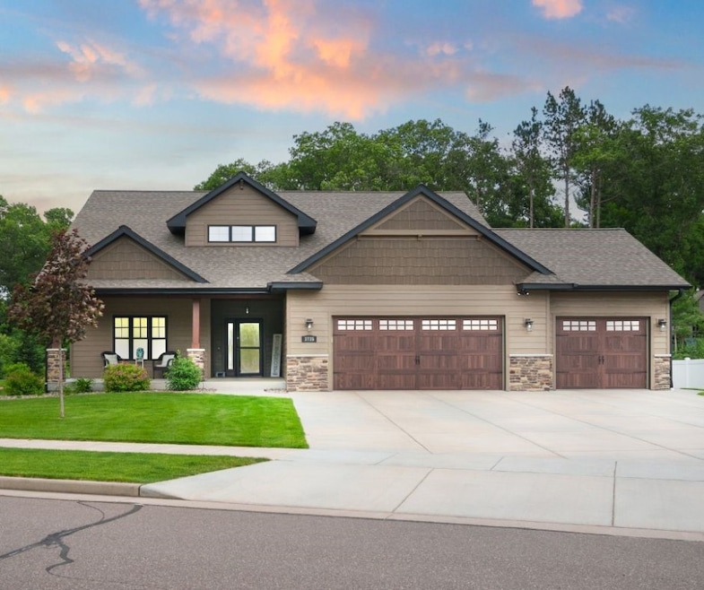 Welcome to your new home in Crest Ridge, an upscal