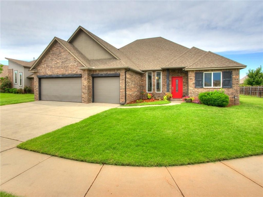 17713 Sparrowhawk Ln, Edmond, OK 73012 - photo 1