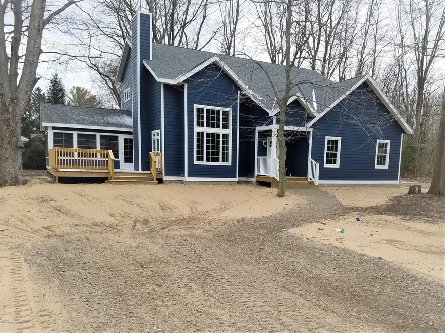 13799 Tamara Ln, Harbert, MI 49115 - photo 1