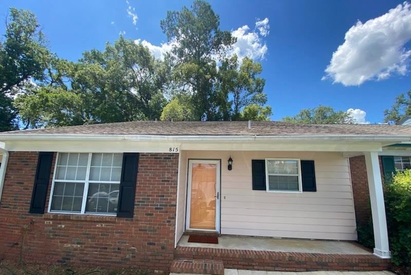 Sold $218,900 • Co-Listing Agent