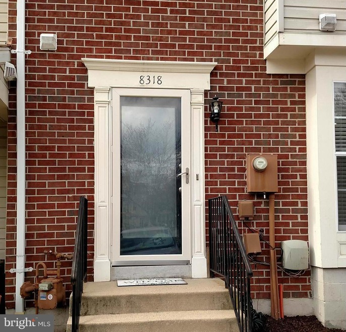 8318 Green Heron Way unit 52, Lorton, VA 22079 - photo 1