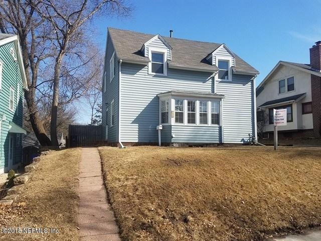 At_least_4_exterior_photos_of_home_from_