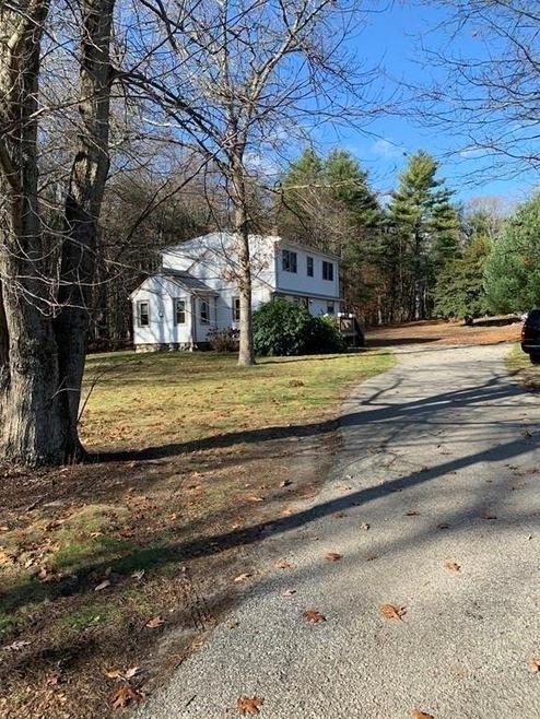 416 Forest St, Rockland, MA 02370 - photo 1