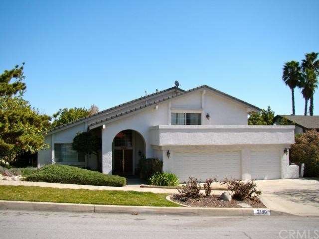 Beautiful, quiet, and ready for you to move in!