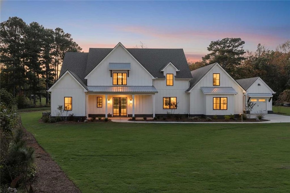 636 Arnold Mill Rd, Woodstock, GA 30188 - photo 1