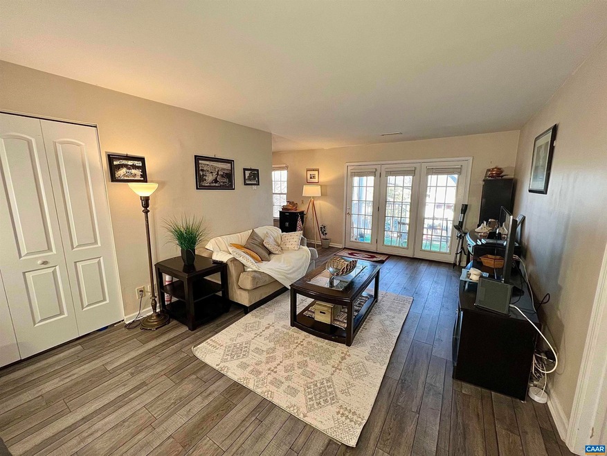 1232 Villa Ln unit E, Charlottesville, VA 22903 - photo 1