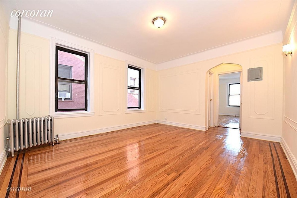 25-20 42nd St unit C5, Long Island City, NY 11103 - photo 1