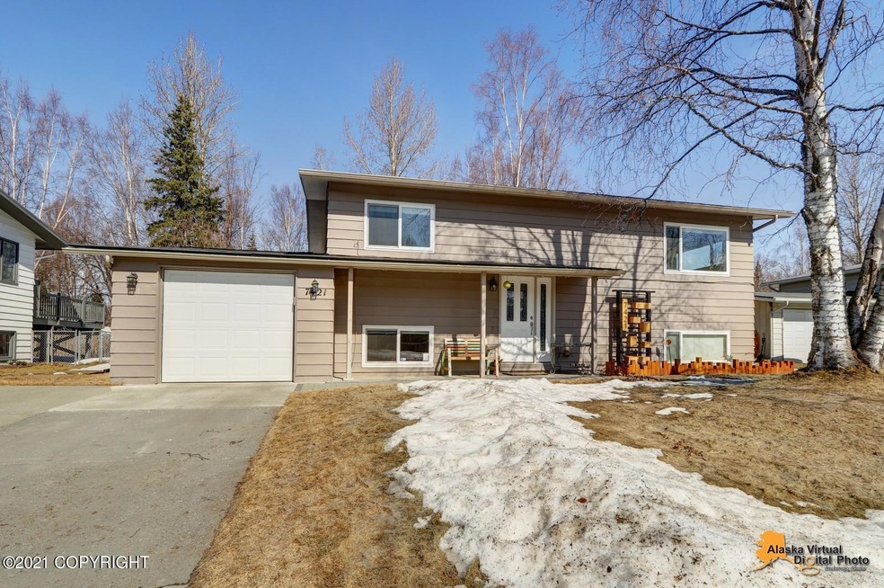 7421 Tyone Ct, Anchorage, AK 99504 - photo 1