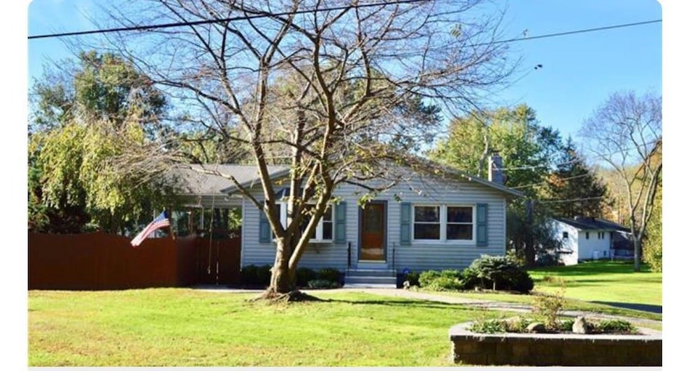 6 Meadow Ave, Washingtonville, NY 10992 - photo 1