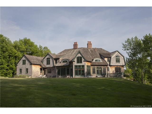 15 Woodside Cir, Woodbury, CT 06798 - photo 1