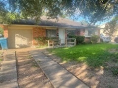 5706 Maywood Dr, Houston, TX 77053 - photo 1