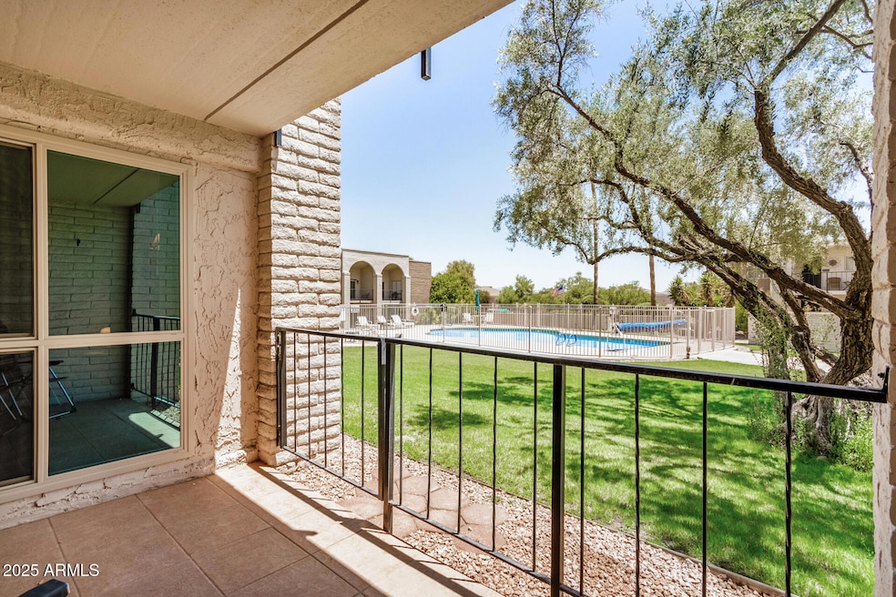 13607 N Hamilton Dr unit A18, Fountain Hills, AZ 85268 - photo 1