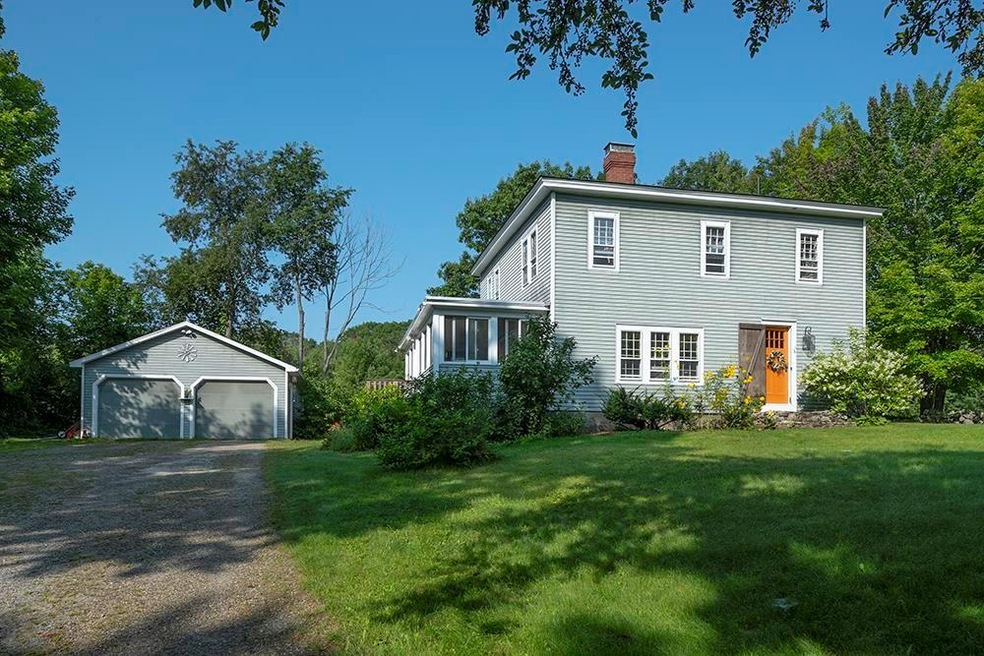 527 Beech Hill Rd, Contoocook, NH 03229 - photo 1