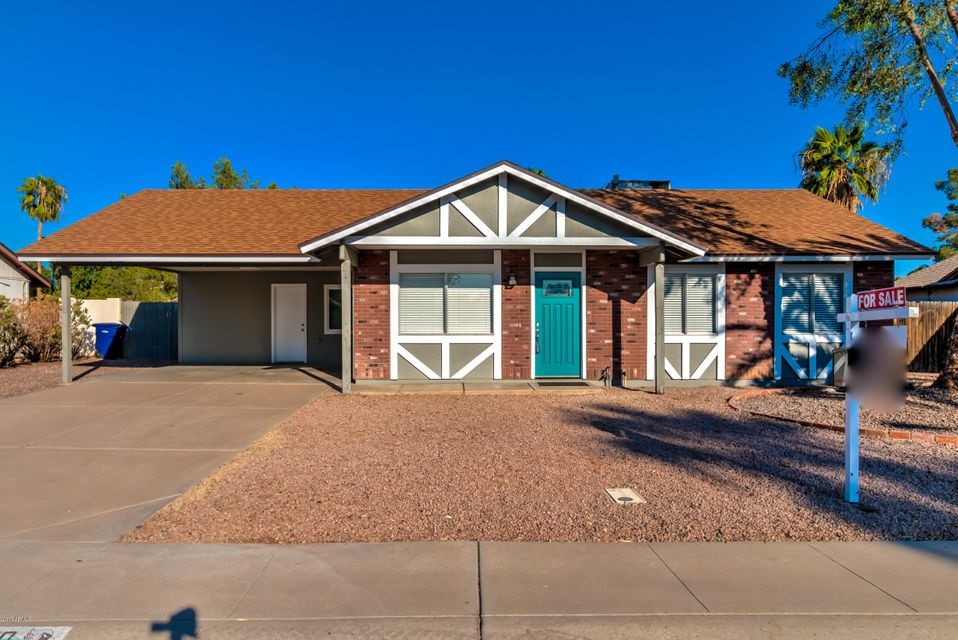 3010 N Arrowhead Dr-1
