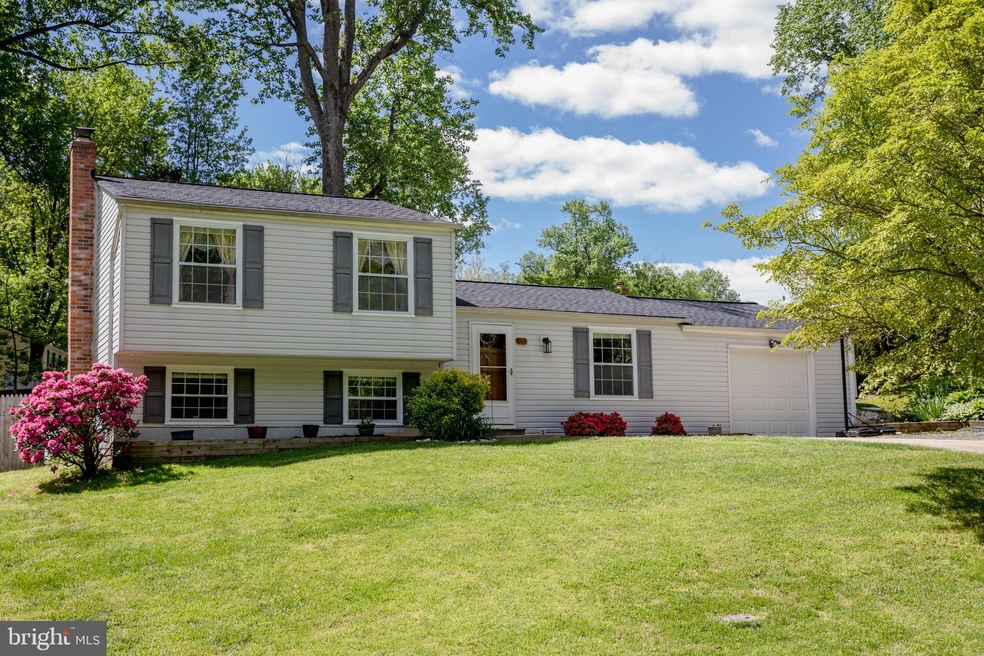 4313 N Shore Dr, Prince Frederick, MD 20678 - photo 1