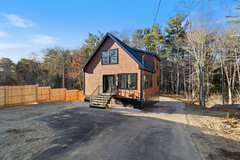 39 Tenney Hill Rd, Kittery Point, ME 03905 - photo 1