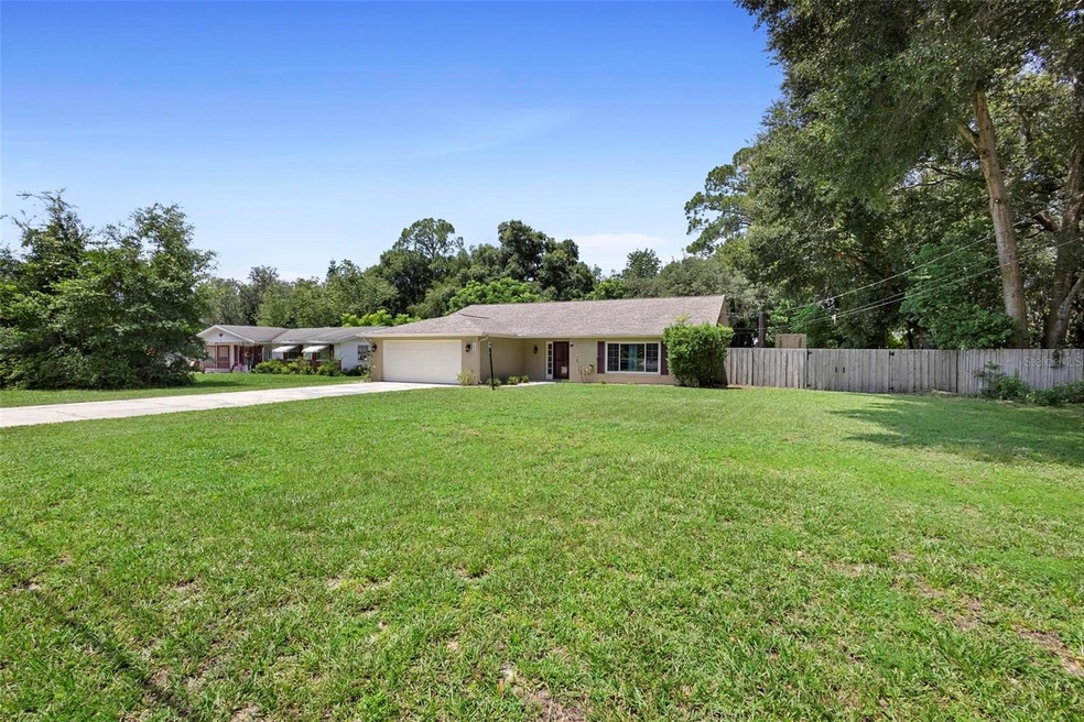 1600 Periwinkle Ave, Deland, FL 32724 - photo 1