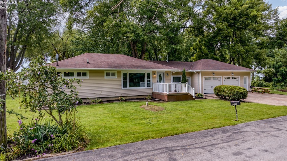 7311 Freeman Ln, Huron, OH 44839 - photo 1