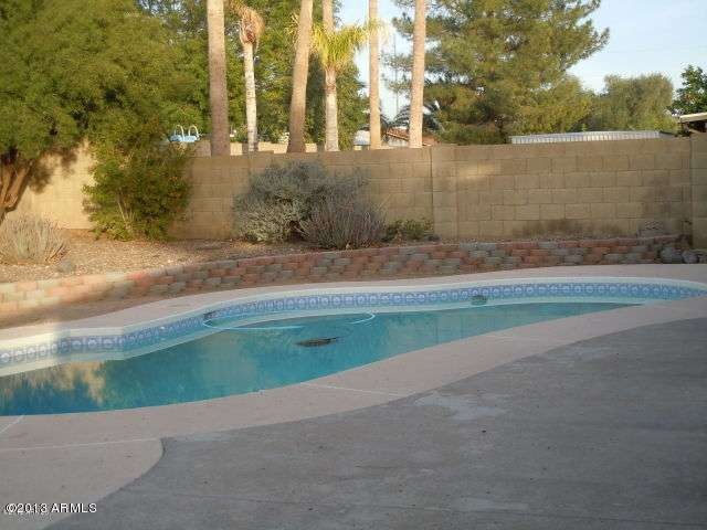 1002 East Wescott Drive After Back Yard