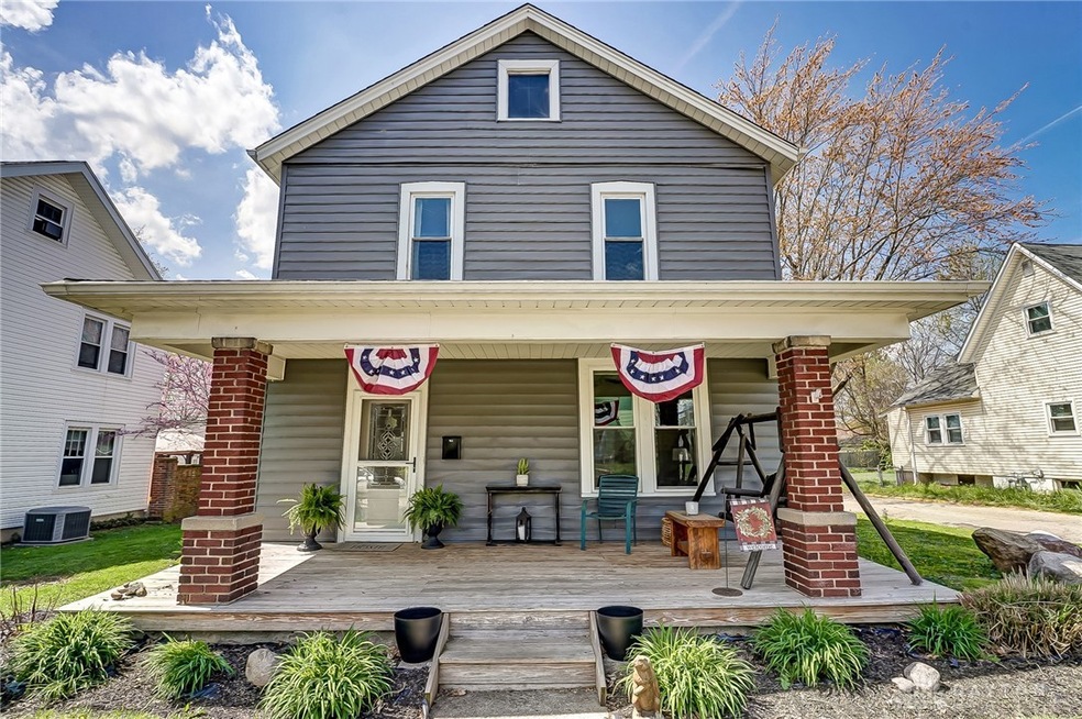 962 S Detroit St, Xenia, OH 45385 - photo 1