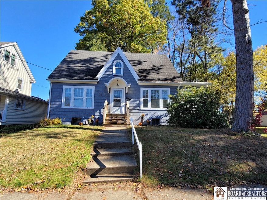 32 Meadow Ln, Jamestown, NY 14701 - photo 1