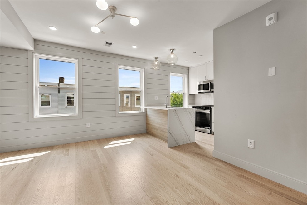 For Sale $615,000 • Co-Listing Agent