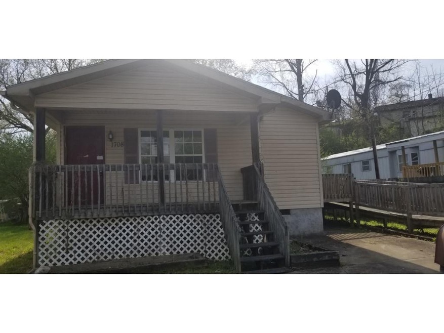1708 Daytona Ct, Johnson City, TN 37601 - photo 1