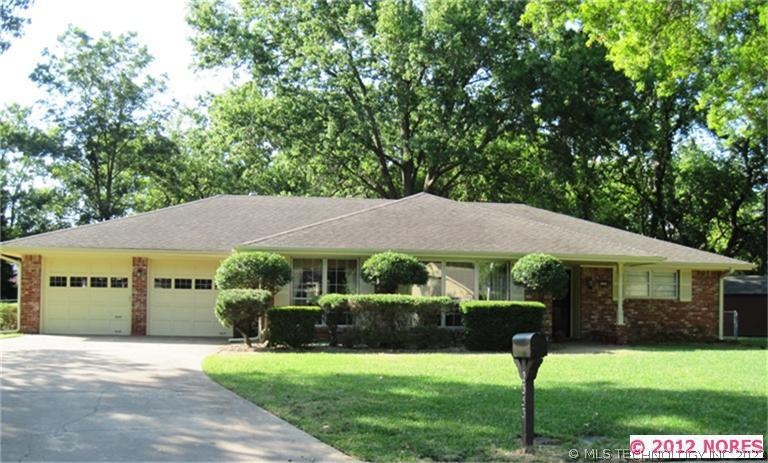 2353 Windsor Way, Bartlesville, OK 74006 - photo 1