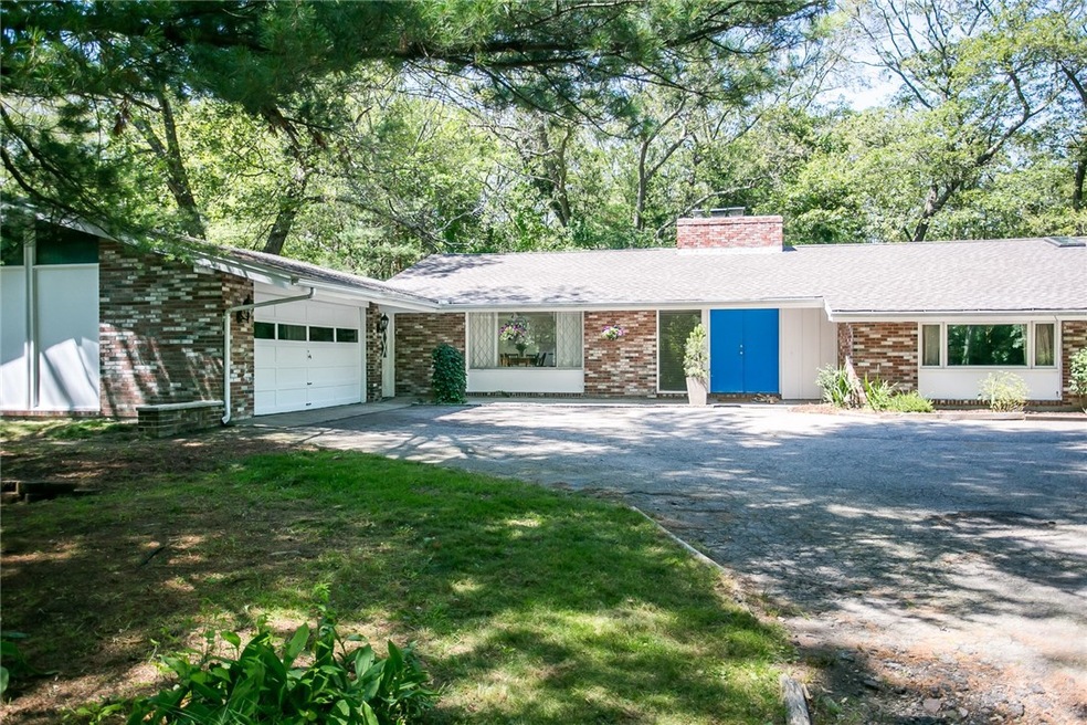 475 Green Bush Rd, East Greenwich, RI 02818 - photo 1