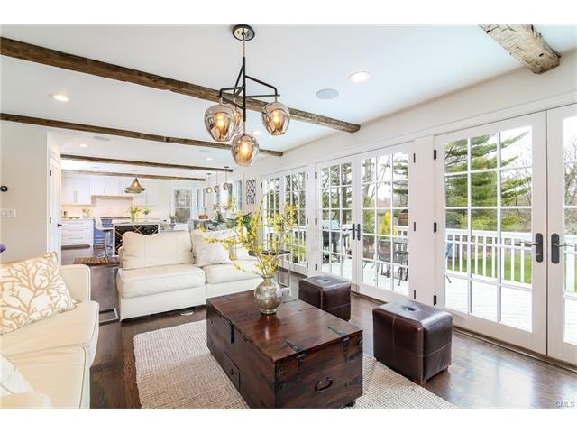 8 Tommys Ln, New Canaan, CT 06840 - photo 1