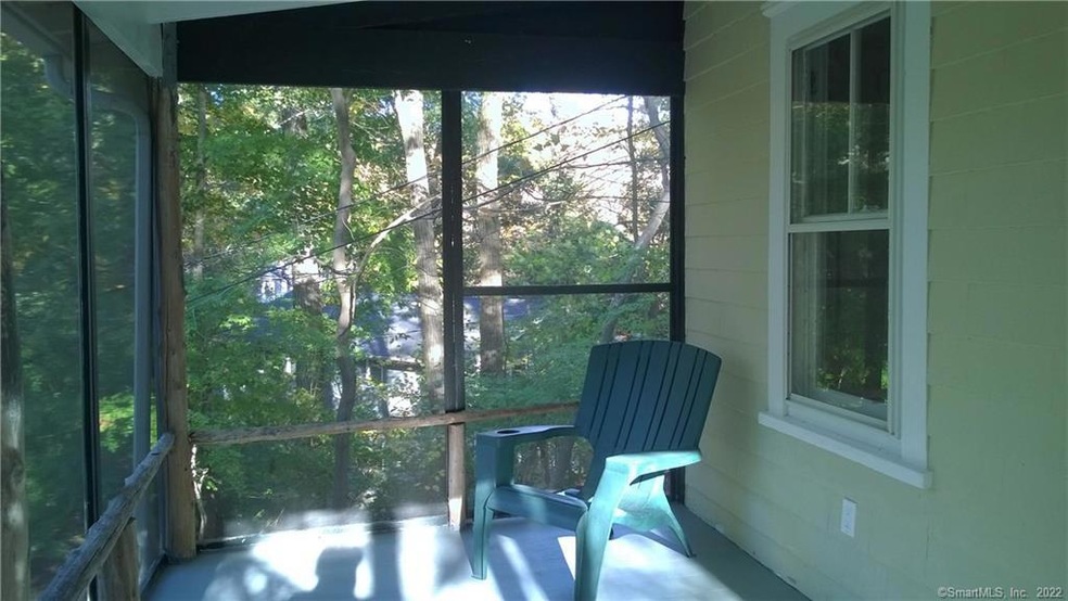 29 Jordan Ln unit 2, Stamford, CT 06903 - photo 1