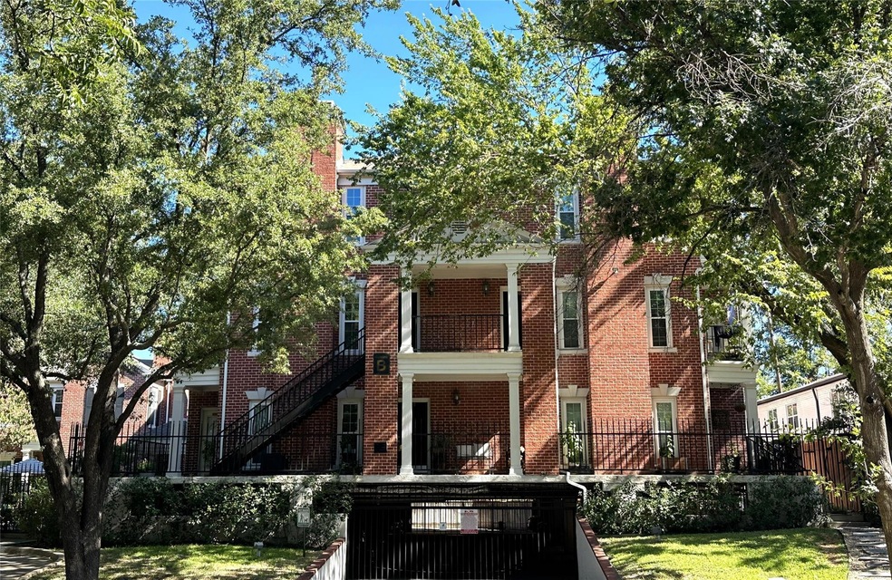 Sold • Co-Listing Agent