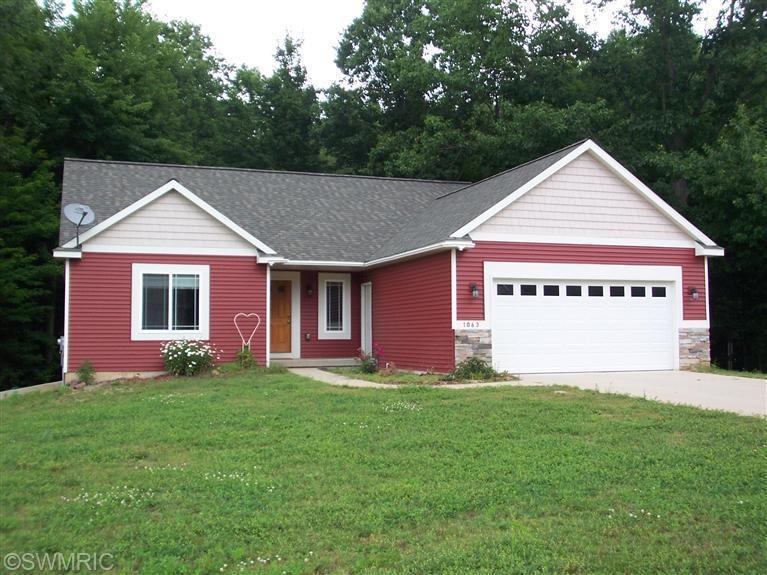 1063 Serenity Ridge Dr unit 21, Wayland, MI 49348 - photo 1