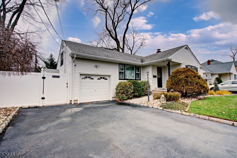 19 School St, Clark, NJ 07066 - photo 1