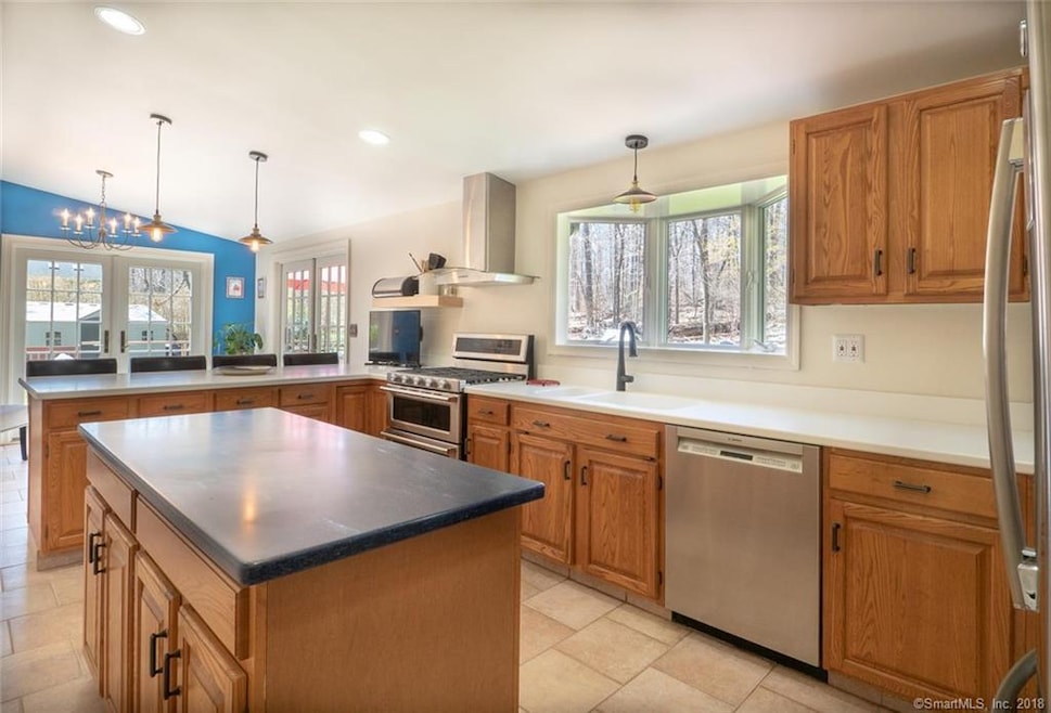 8 Cross Brook Ln, Westport, CT 06880 - photo 1