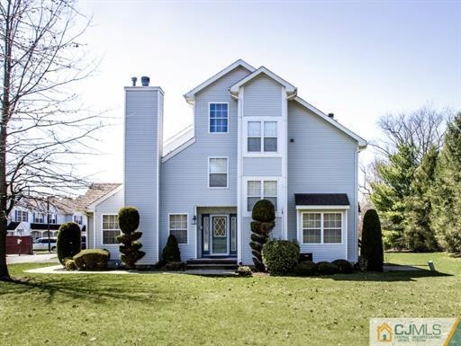 20 Heather Ct, Monmouth Junction, NJ 08852 - photo 1