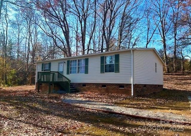 3355 Stony Brook Cir, Newton, NC 28658 - photo 1