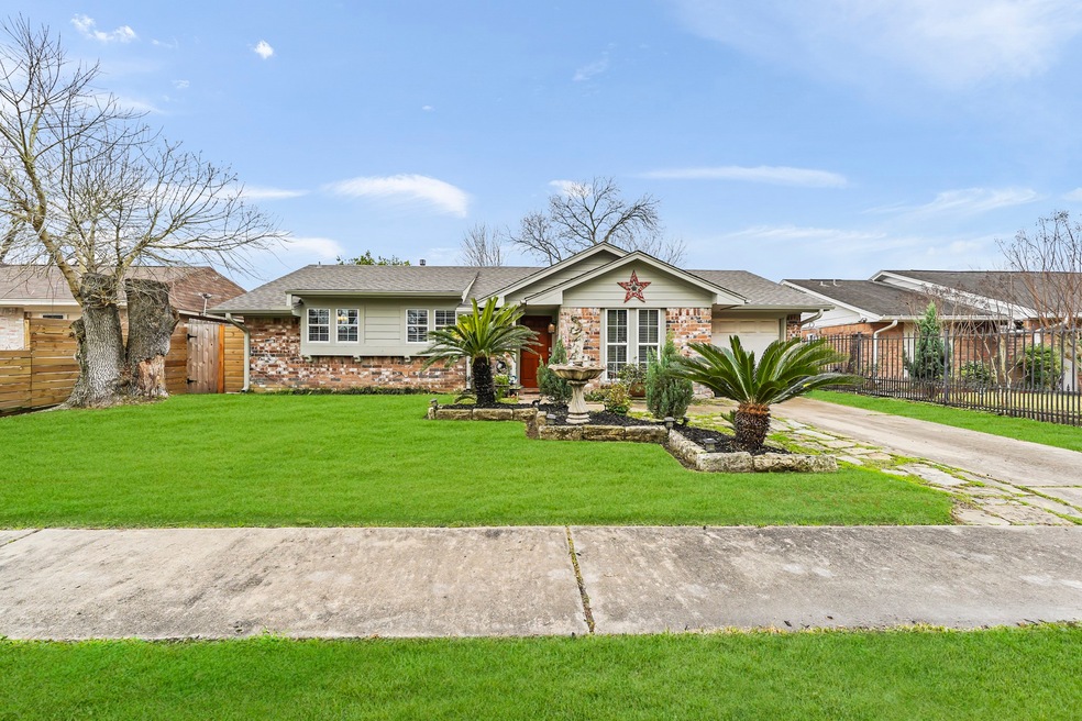 1111 Forestburg Dr, Houston, TX 77038 - photo 1