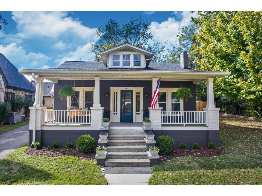 904 Myers Ave, Columbia, TN 38401 - photo 1