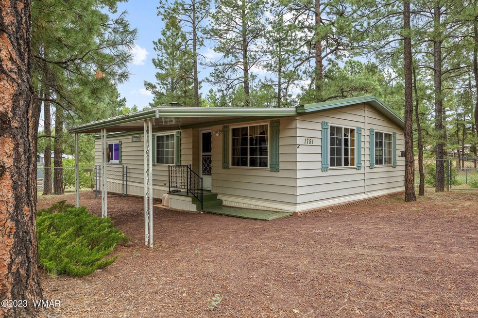 1751 Beaman Cir, Show Low, AZ 85901 - photo 1