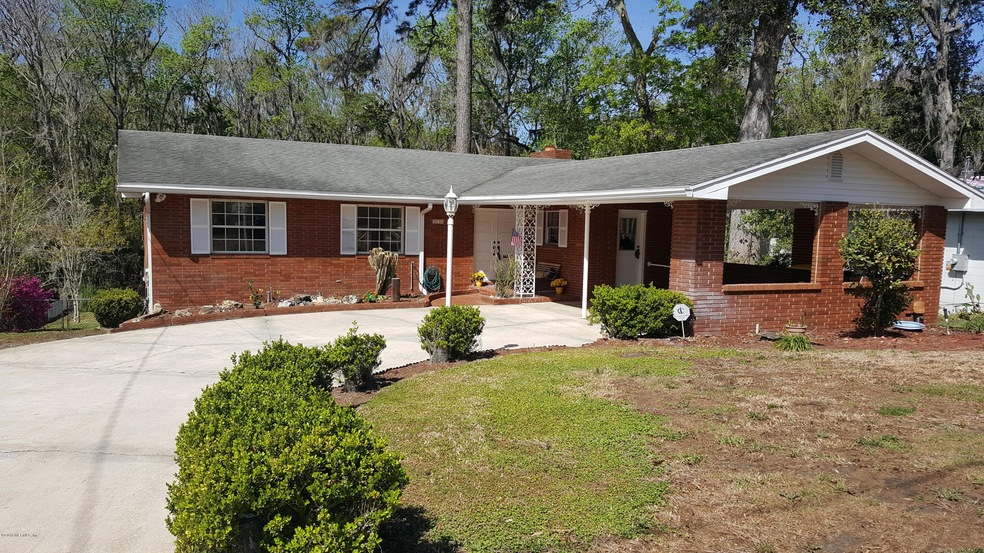 3538 Edgewater Dr, Jacksonville, FL 32210 - photo 1