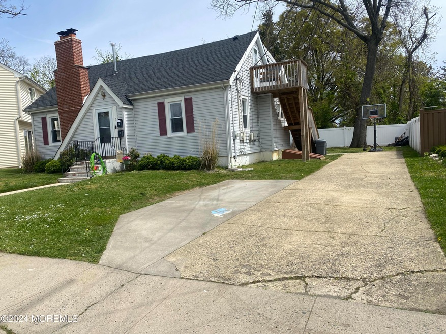 4 Hall Place unit 2, Keyport, NJ 07735 - photo 1