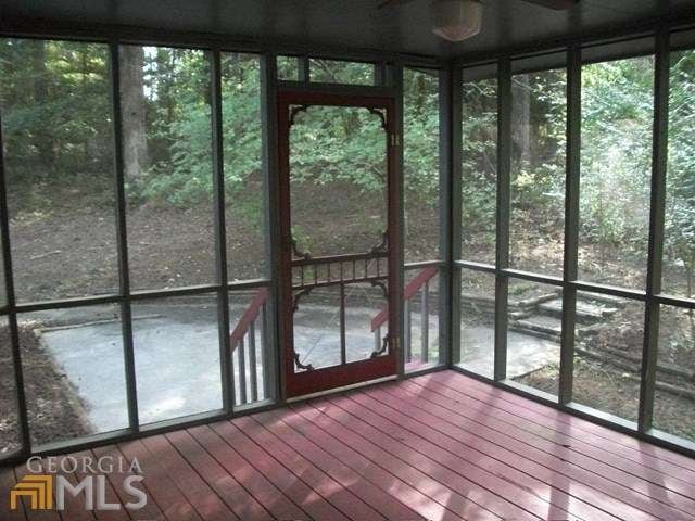 321 Sherwood Cir SE, Conyers, GA 30094 - photo 1