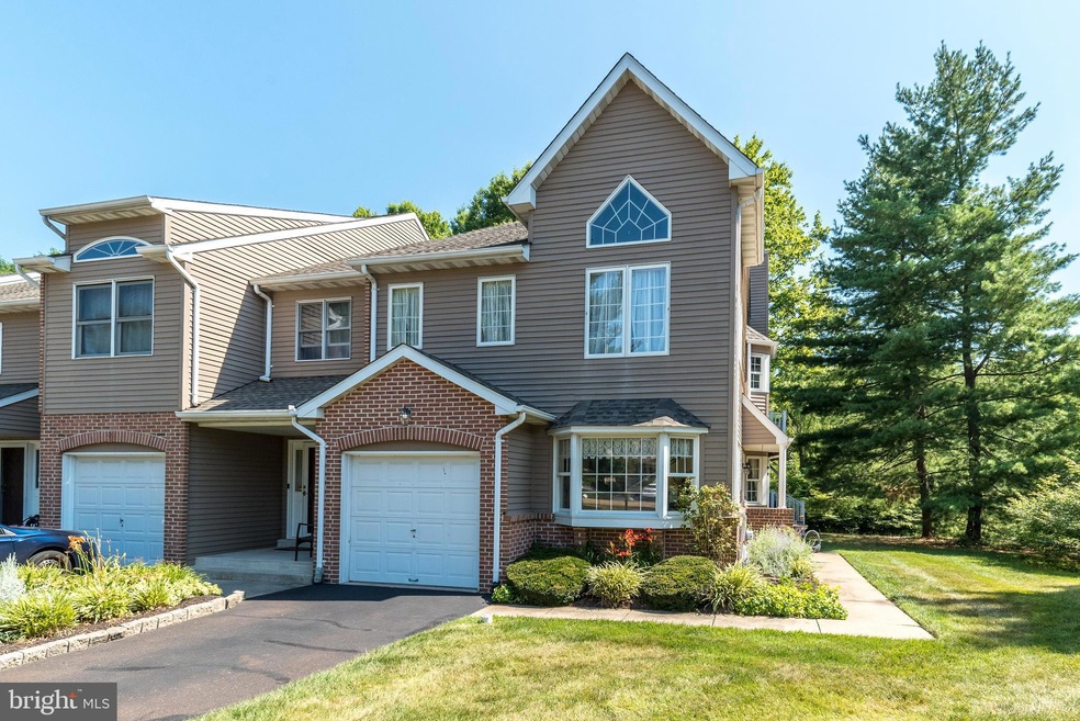 50 Piccadilly Cir unit 213, Doylestown, PA 18901 - photo 1