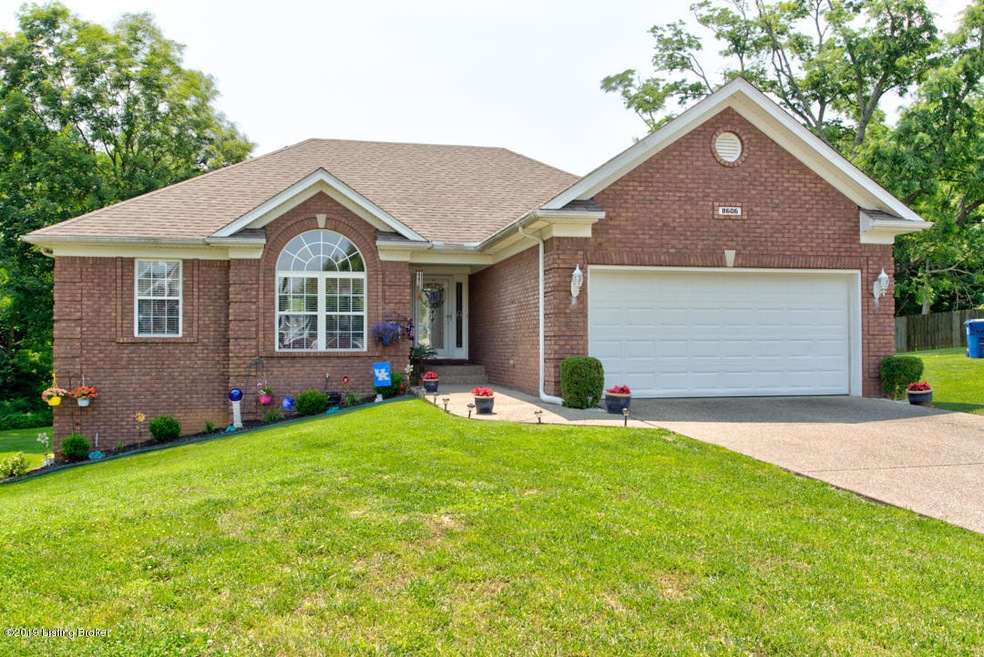 8606 Everett Rush Ct, Louisville, KY 40228 - photo 1